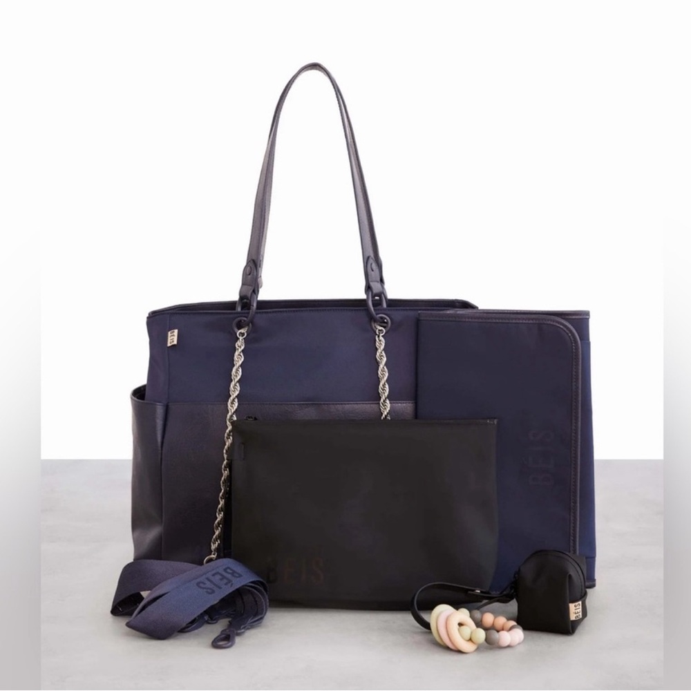 BEIS The Diaper Bag in Navy